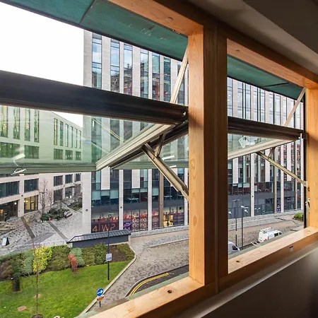 2 Bed Leeds Train Station Apartment City View Exterior photo