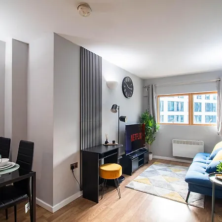 2 Bed Leeds Train Station Apartment City View Exterior photo
